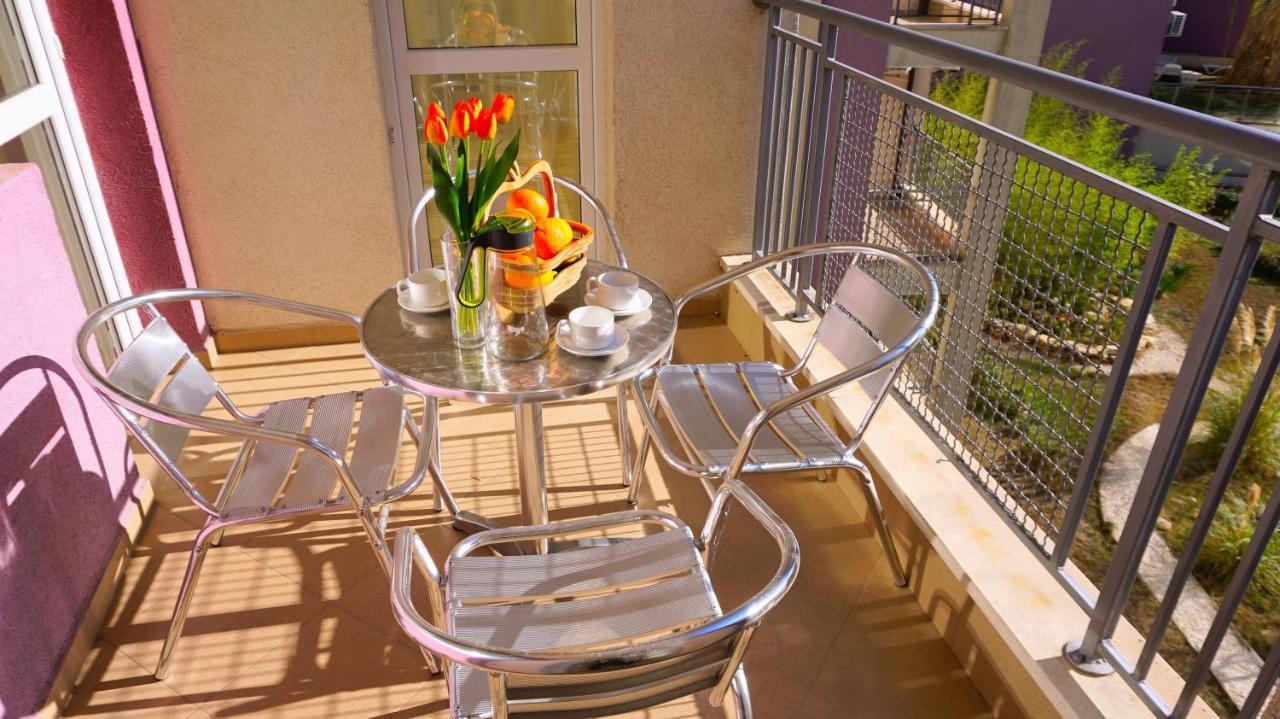 Каварна Хилс Апартаменти - Kavarna Hills Apartments Ngoại thất bức ảnh