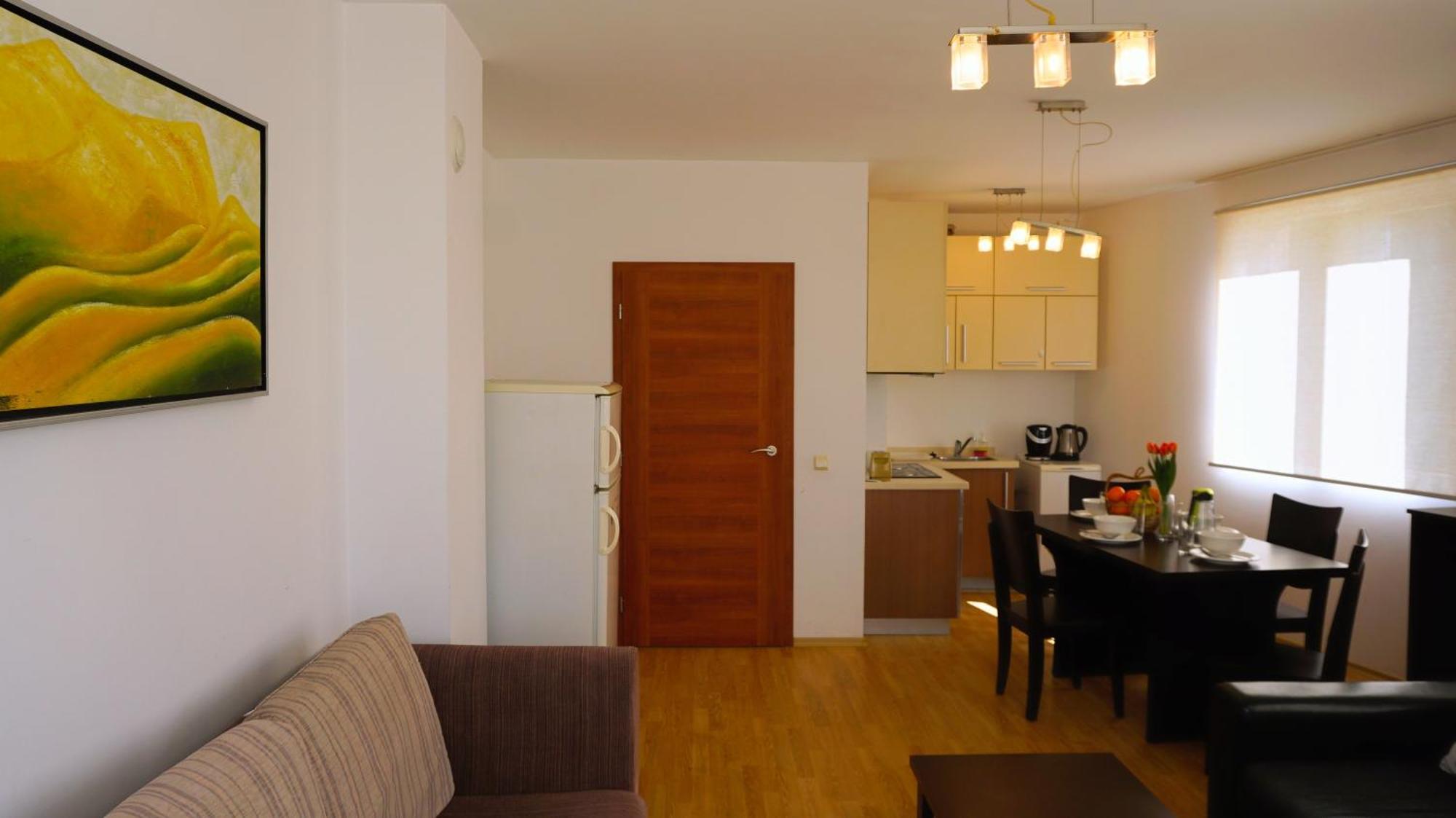 Каварна Хилс Апартаменти - Kavarna Hills Apartments Phòng bức ảnh