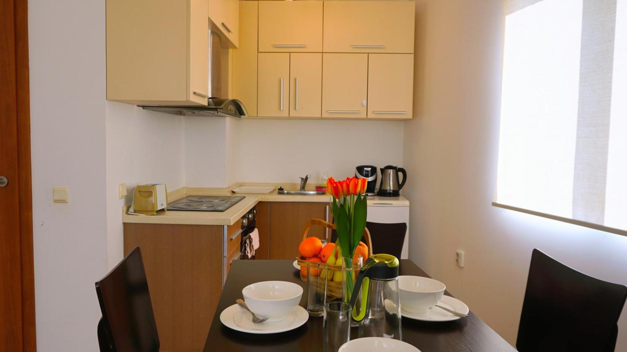 Каварна Хилс Апартаменти - Kavarna Hills Apartments Phòng bức ảnh