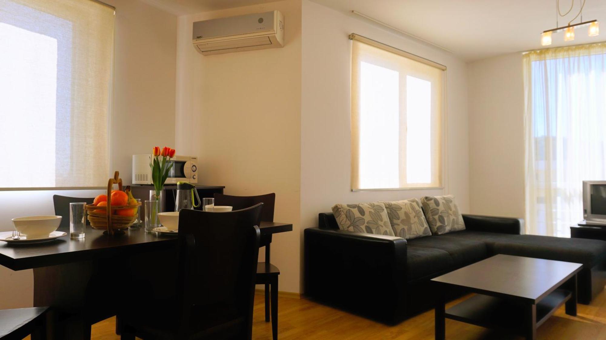 Каварна Хилс Апартаменти - Kavarna Hills Apartments Phòng bức ảnh