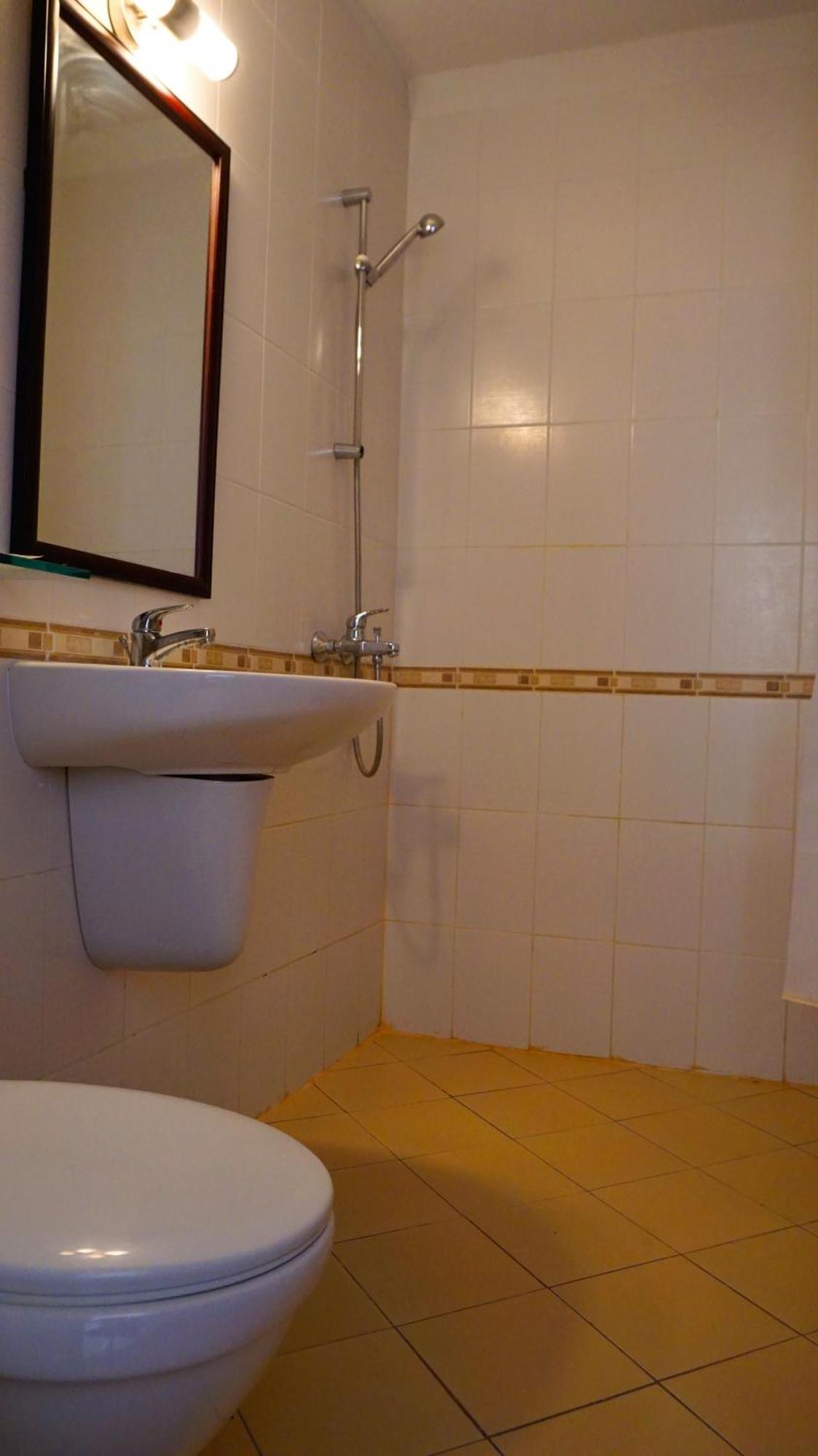 Каварна Хилс Апартаменти - Kavarna Hills Apartments Phòng bức ảnh