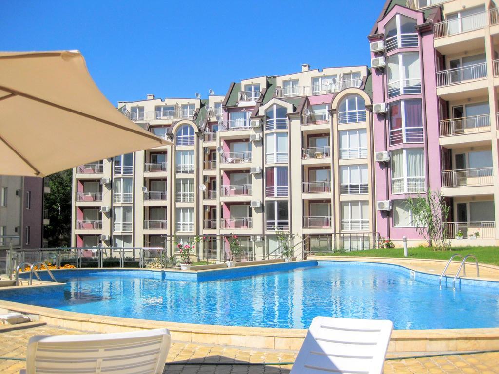 Каварна Хилс Апартаменти - Kavarna Hills Apartments Ngoại thất bức ảnh